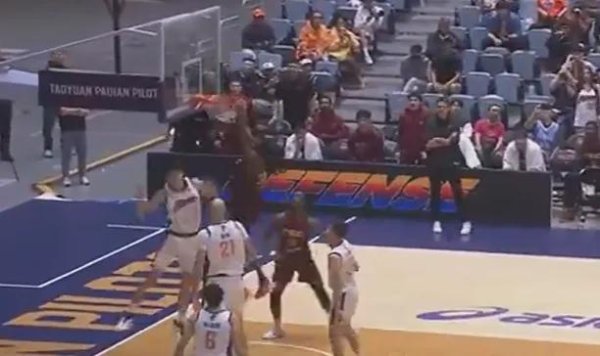 万宝优配 12+12！加盟首秀！火箭昔日半兽人内线